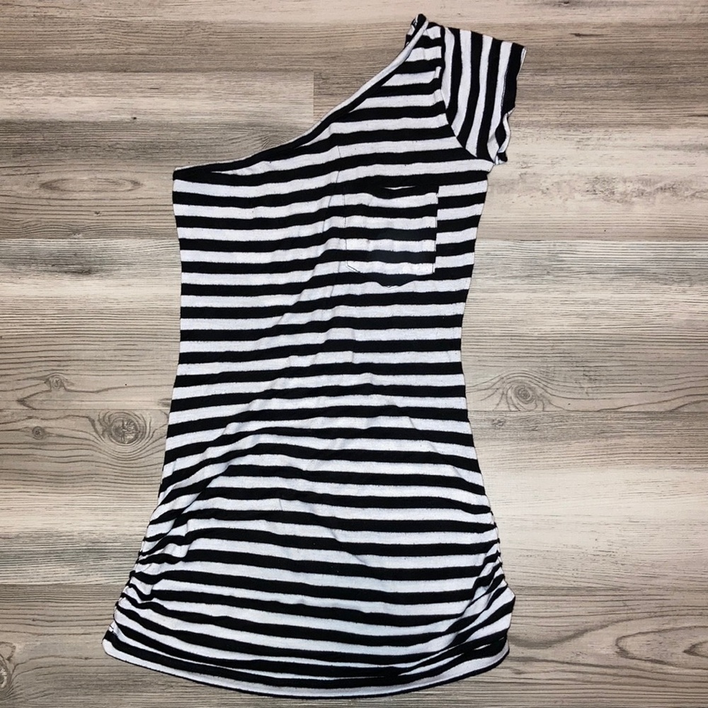 Black and white one shoulder blouse